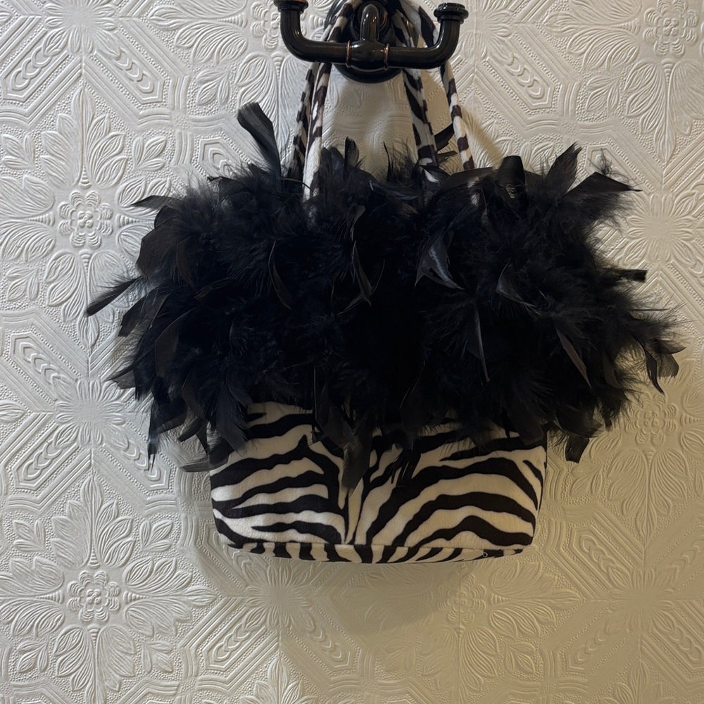 Source Unknown Zebra Print Tote with Black Feathers
